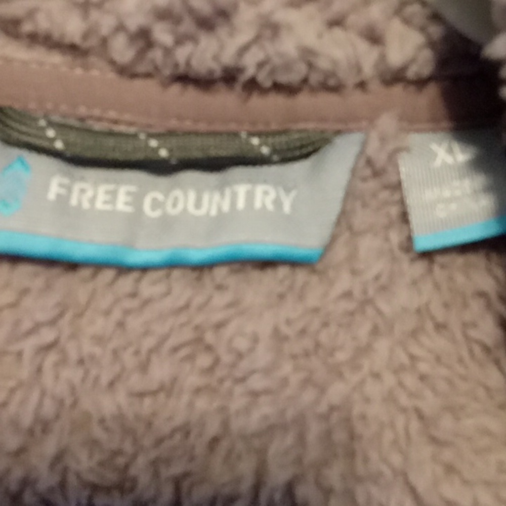Free Country Taupe Sherpa Vest - Picture 4 of 5